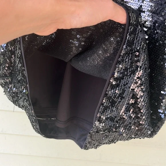 Perfect condition Gilli black sequence dress - Picture 4 of 12